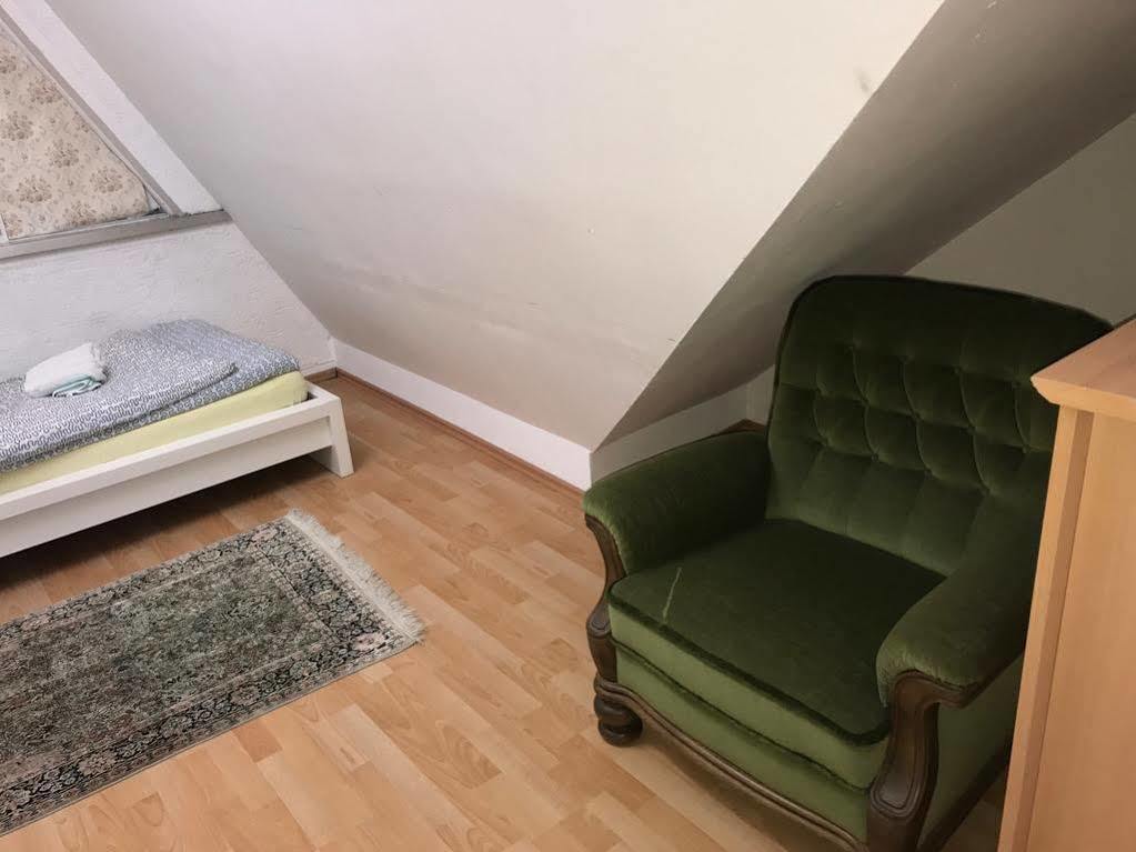 A&S Ferienwohnungen Roonstrasse Bonn Dış mekan fotoğraf