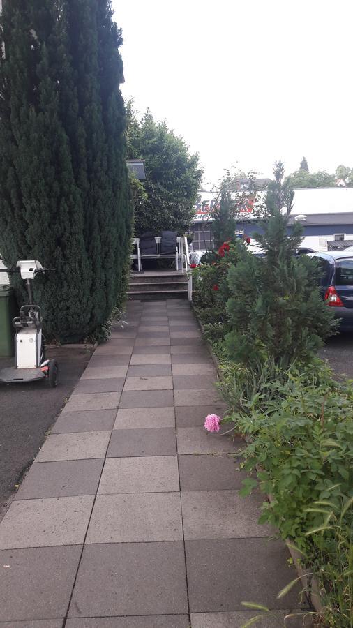 A&S Ferienwohnungen Roonstrasse Bonn Dış mekan fotoğraf
